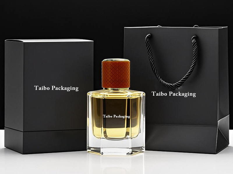 Clear glass perfume bottle packaging