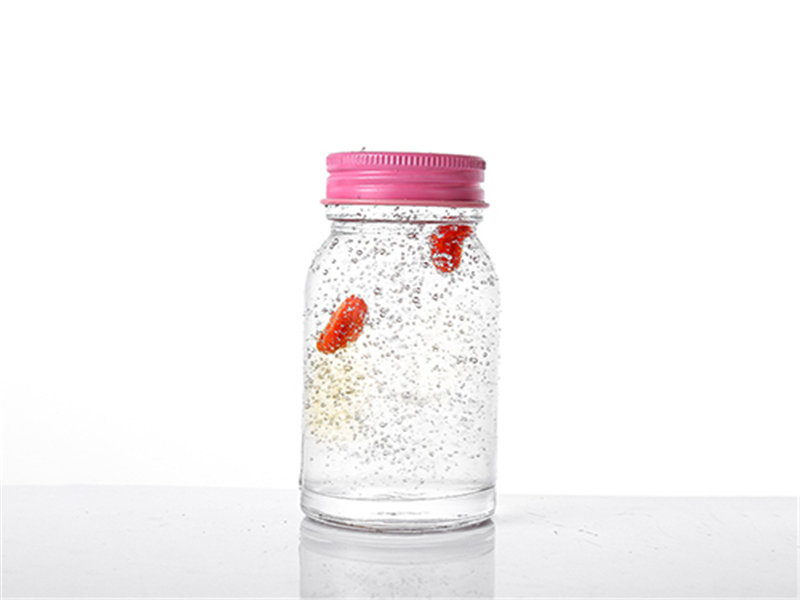 High-temperature resistant bird’s nest glass bottle