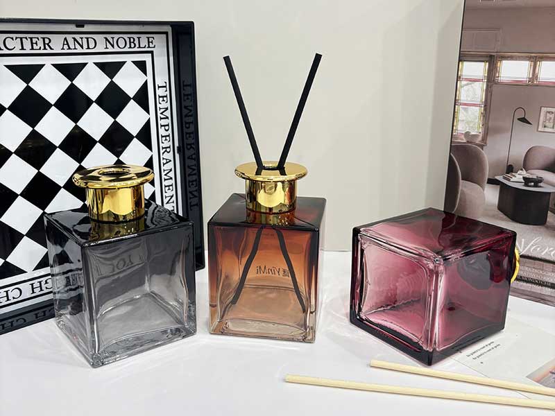 50ml 100ml 120ml Diffuser Columnar Bottle Customizable Color